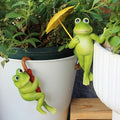 Set of 2 Funny Frog Statues Outdoor Flower Pot Hugger, Resin Hanging Frog by JARPSIRY