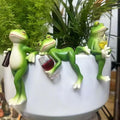 3 PCS Tipsy Frog Statues Pot Hugger Decorations by Suqorinp