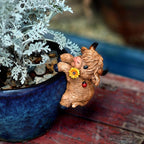 CXYCzsbjCute Rock Climbing Highland Bull Statue Flowerpot Hugging Device - Image 8