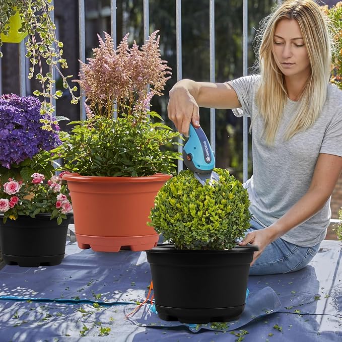 Outdoor Flower Pots 5 Packs 13 inch pots - Image 4