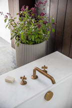 Veradek Demi Series Round Planter w/Stand - Image 4